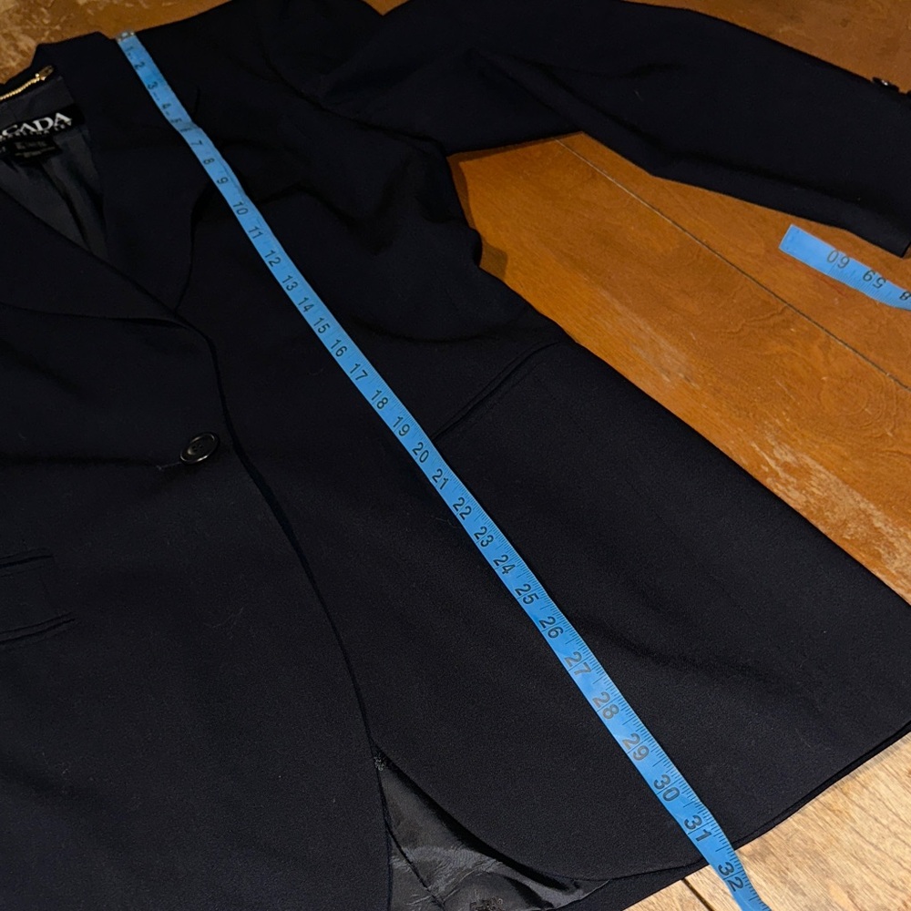 Escada Margaretha Ley Dark Navy Blazer - Picture 5 of 12